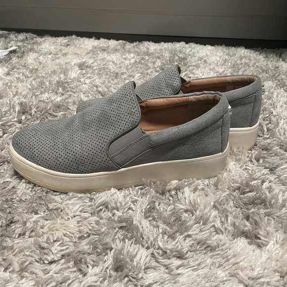 Steve Madden Slip On platform sneaker - Picture 3 of 9